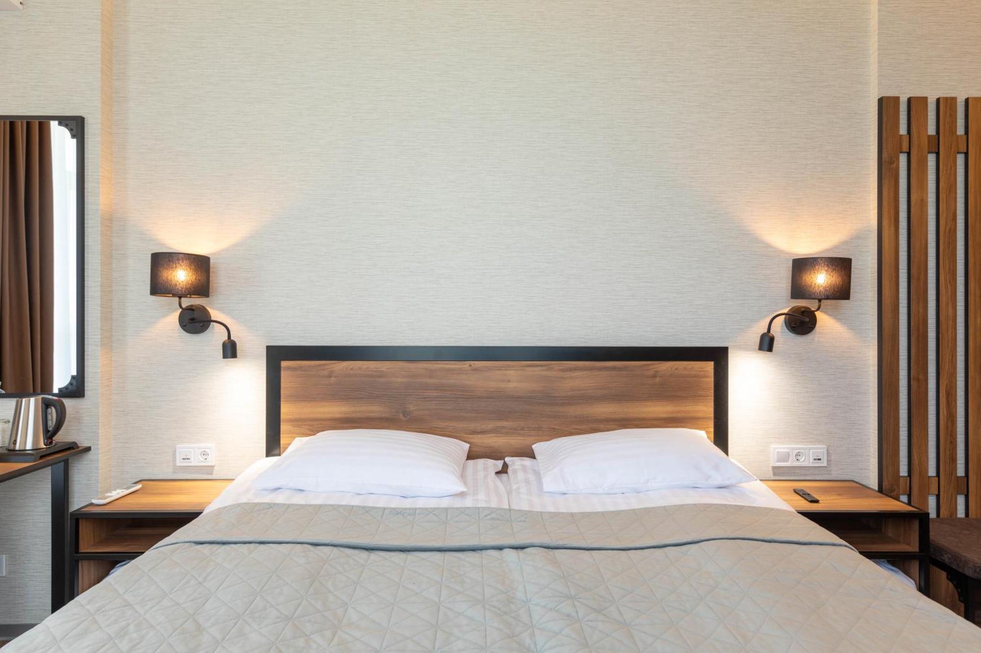 Misto Capsule Hotel Kiev Esterno foto