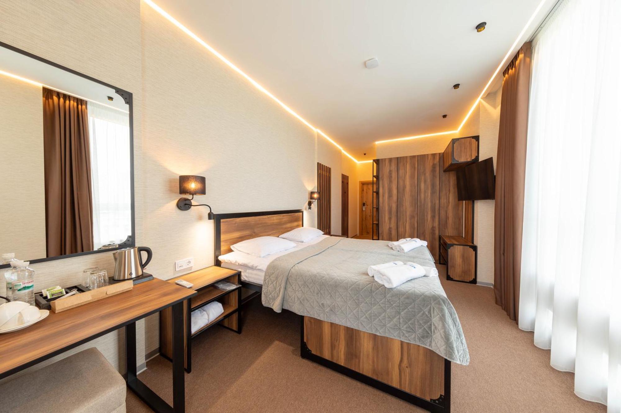 Misto Capsule Hotel Kiev Esterno foto
