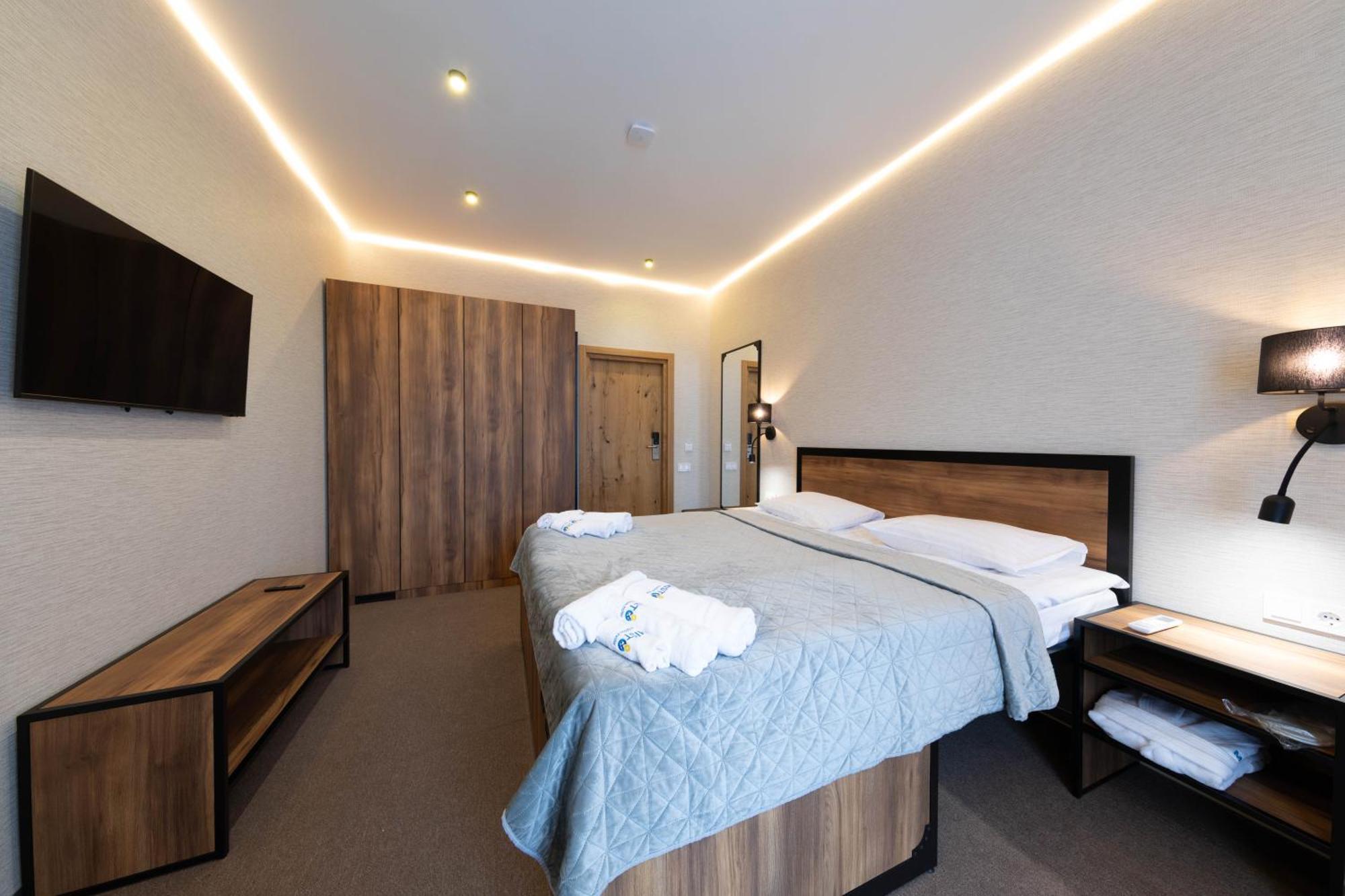 Misto Capsule Hotel Kiev Esterno foto